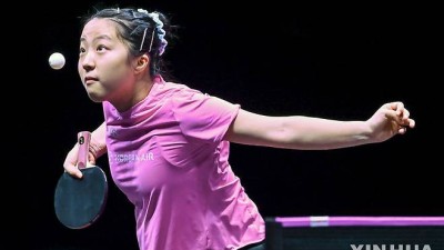 탁구 간판 신유빈, 일본 하시모토 꺾고 아시안컵 8강 안착