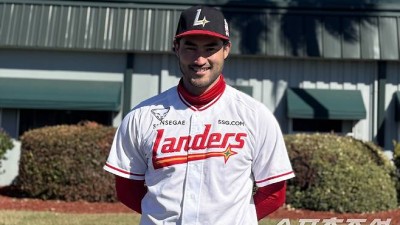 진짜 17억 에이스 탄생인가, 감탄 또 감탄 와~ 작년보다 공 더 좋다