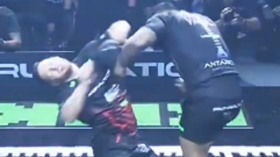 10대 소년이 죽는데, 이게 스포츠? 안전장비 없이 전속 질주→맨몸으로 '쾅'…소년 사망 부른 '죽음의 질주', 강행에 폐지 요구 빗발