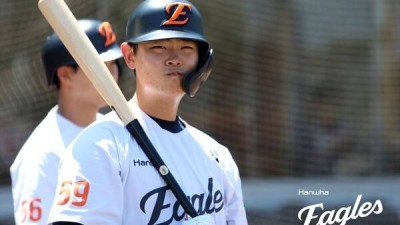 최재훈 부상에 가슴 철렁한 한화, 이제 외면할 수 없는 후계자 문제…'4연타석 홈런' 유망주에 모이는 눈길