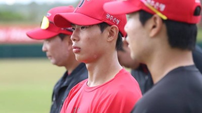 전 야망이 있어요 KIA 신인 외야수 당찬 포부 밝혔다…신인왕+100안타 목표 [아마미오시마 인터뷰]