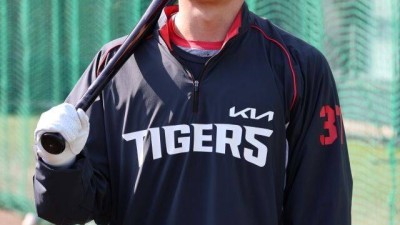 “김서현 선배님 상대하고 싶다, 가장 빠른 공 던지니까…신인상+100안타” KIA 외야에 등장한 야망남, 언젠가 나성범처럼[MD아마미오시마]