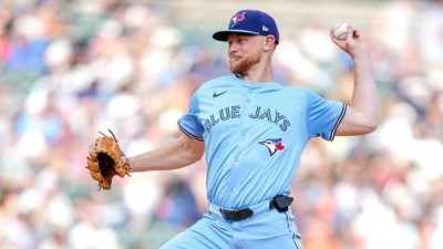 'KIA 우승멤버'에게 찾아온 비보, 선발-구원 뼈 빠지게 돌았는데→제시액 20억원 깎였다...연봉조정신청 구단에 패배