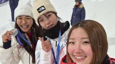 스노보드 최강자 3명, 한국어로 재잘재잘