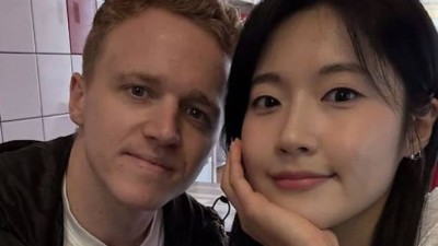 올림픽 뒤흔든 '컬링 러브 스토리'…韓설예은·英래미 꼭 동반 메달