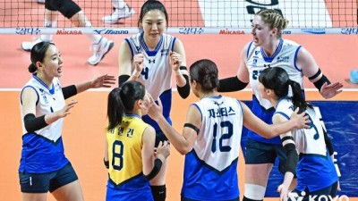 한국도로공사 딱 기다려! 현대건설, GS칼텍스 연승 끊으며 3연승…선두와 승점 단 2점 차 [MD장충]