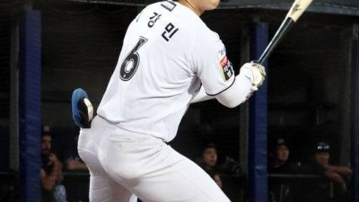 한화도 못 이긴 호주팀, 어떻게 19세 듀오가 무너트렸나…쐐기포+2이닝 완벽투에도 “더 노력하겠다” 다짐