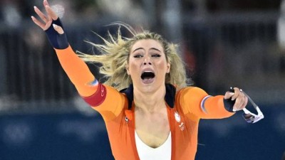 금메달 후 스포츠브라 ‘살짝’…“14억 가치 있다” 왜?