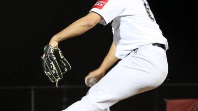 한 이닝 더 보고 싶었다 150㎞ 1R 신인 매력 뭐길래, 이강철·윤희상도 설렜다... 멜버른 상대 2이닝 무실점 쾌투