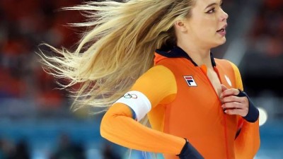 “금메달 딴 뒤 지퍼 훌렁” 브래지어 노출한 레이르담…“15억 추가 수익”[포착]