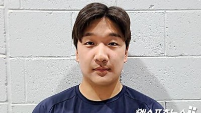 '한화→KIA' 20억 좌완 대체자? 매 빨리 맞았다 19세 성장통 컸네…1군 30경기·ERA 3점대 목표 [한화 캠프]