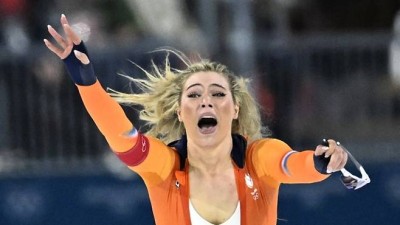 지퍼 내린 레이르담 세리모니, 15억원 가치...나이키 '활짝'