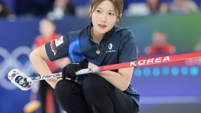 우는 모습까지 아름답다 韓 컬링 '5G', 日 사로잡았다?