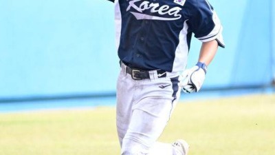 ‘김주원 결승 3점포+3안타 대폭발!’ 대표팀, 한화전 5-2 역전승…류현진, 2이닝 무실점 완벽투 [오키나와 리뷰]