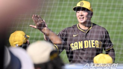 '한국 야구만 난리난게 아니다' 일본 청천벽력, 핵심 불펜 WBC 사퇴 벌써 3명째