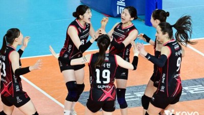 지긋지긋한 연패, 간신히 끊었다…정관장, 6R 첫 경기서 흥국생명 상대 시즌 첫 승-승점 획득 [MD대전]