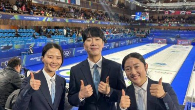 안경 선배가 거기서 왜 나와? 日, '안경 벗은' 김은정에 피부 대단해 뜨거운 관심[2026 동계올림픽]