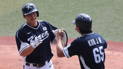 곽빈 155㎞-노시환 투런-문보경 대포…‘7-4 역전승’ WBC 대표팀, ‘감’ 확실히 올라왔다 [SS오키나와in]