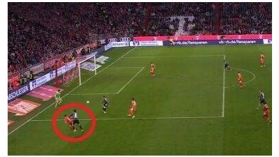 김민재 향한 킬패스 비난 받은 바이에른 뮌헨 주장 후방 빌드업 해결책 찾아야 한다 책임 전가