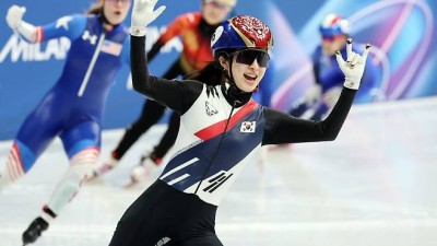 도영 선수 보고 있나요…2관왕 MVP 김길리, 결승선에서 핀 '찐팬심' [2026 밀라노]