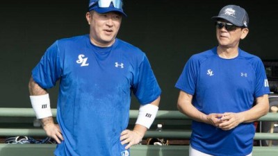 100억 강백호가 (한화) 갔는데 왜 20억 받은 내가? 삼성 우승후보 평가, 최형우가 오히려 반문했다 [MD오키나와]