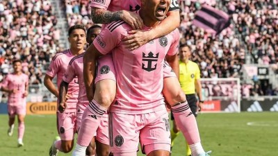 손흥민에게 달갑지 않은 소식 전해졌다 “올여름 ‘FA 신분’ 카세미루, 휴가 중 美 방문→인터 마이애미 경영진과 논의 나눠”