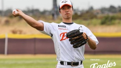 엄상백·황준서 호투+페라자·채은성 펄펄…한화, 매닝 앞세운 삼성 8-5 제압 '첫 승'