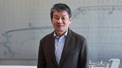 '대기업 오너' 정몽규는 왜 욕 먹는 축구협회장 4선에 도전했을까?