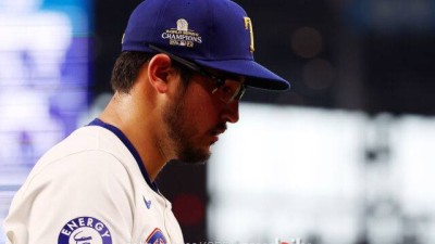 3년 전엔 엉덩이 아파서 고사했던 태극마크…이번엔 힘 보태기로 했는데 ML 시범경기 ERA 8.10 ‘쑥스러운 홀드’