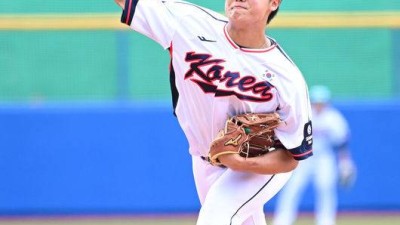 '151km 루킹 삼진→3이닝 퍼펙트' 정우주, 日 수석코치 앞에서 제대로 설욕하다 [오!쎈 오키나와]