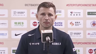 ‘한국대표팀 데뷔전 참패’ 니콜라스 감독 “잘못된 페이스로 경기했다”