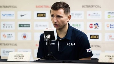 '韓 농구 최초' 외국인 사령탑 '데뷔전 대참사', 최약체 대만에 무려 17년 만의 패배 굴욕 가장 큰 문제는...