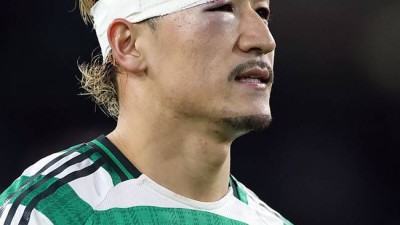 일본 열도도 부끄럽다...양현준과 같이 셀틱 선발 뛸 자격 없다, 일본인 듀오 향한 비난 거세다