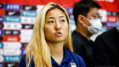 '비즈니스석에 프라다 논란까지' 궁지 몰린 여자축구, 부담 더 커진 아시안컵