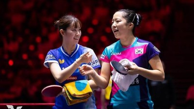 탁구 에이스 신유빈, WTT 싱가포르 스매시서 여자복식도 준우승(종합)