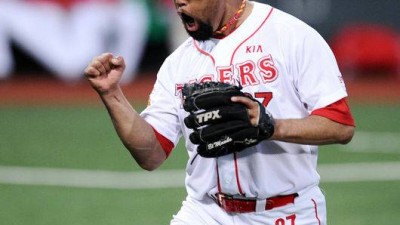 세상 떠난 지 16년 지났는데…한국에서도 던졌던 ML 89승 투수, 왜 아직도 기억되나 유일무이한 존재였다