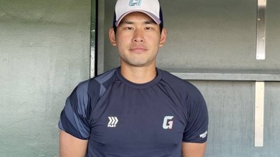 가운데 넣으면 못 친다 했는데, 다들 잘 치더라 웃픈 고백...롯데 '국대 좌완' 올해는 진짜 다르다! 6년차 맞아 승부하는 법 깨달았다 [미야자키 인터뷰]