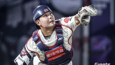 양의지보다 낫다고 했는데…2년차가 벌써 느슨해졌나? 명장 쓴소리 기대했는데, 생각보다 안 늘어