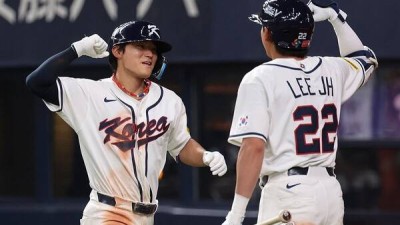 '김도영 동점포-류현진 2이닝 무실점' 한국, 한신에 3-3 무승부