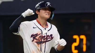 김도영 담장 넘기자 교세라돔도 놀랐다… 와! 감탄사 폭발[오사카에서]