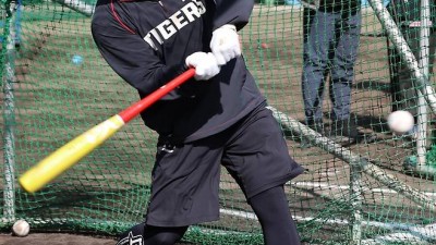 ‘윤도현 홈런포+황동하-김범수 호투’ 15안타 폭발 KIA, 삼성 꺾고 드디어 연습경기 첫 승 신고