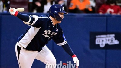 문보경 단 1타석 소화 후 노시환과 교체, 왜? 부상 아냐…존스 HBP에 대표팀 철렁 [MD오사카]