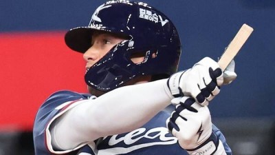 깨어난 위트컴, 5회초 솔로포 작렬… 한국, 오릭스에 7-3 리드(5회말)