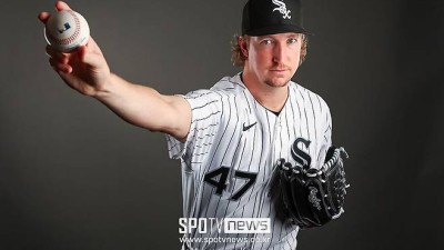 NC 거절하고 헐값 계약 감수… 한 방에 전세 역전, “큰 도움 되는 베테랑” 감독 입이 귀에 걸렸다