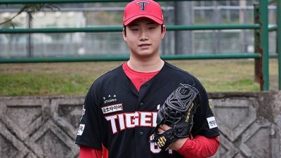 네일·이범호 모두 감탄···KIA 특급 신인 김현수 개막 엔트리 들고파