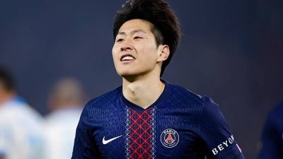 '강인, 제발 남아주겠니..' PSG, 헐레벌떡 '이강인 붙잡기' 올인…연장 계약 논의 중. 선수 측 확답은 아직