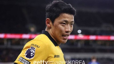'4위 잡았던 EPL 꼴찌' 울버햄튼, 황희찬 돌아온 날 '5위' 리버풀도 이겼다