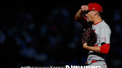 ‘WBC 대표팀 합류 가능성’ 오브라이언, 시범경기서 0.2이닝 4볼넷 최악투..배지환은 멀티히트 활약