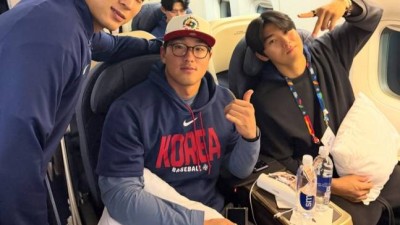 '돈 걱정에 이코노미 탔는데'→이젠 '전세기 특급대우', 17년 멈춘 韓 야구 시계가 다시 돈다