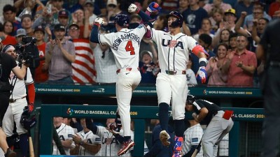 미국 8강 진출 확정 실언한 미국 감독 맹비난…'사상 초유' 1라운드 탈락→데로사 평생 '꼬리표'